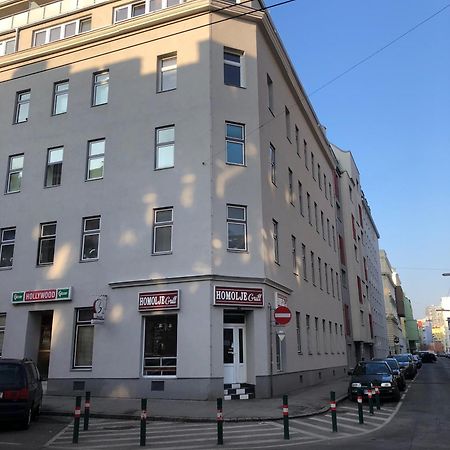 Modern Apartment With Balcony Vienna Exterior photo